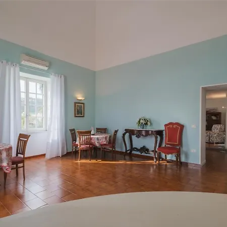 Borgo Blu بيت ضيافة