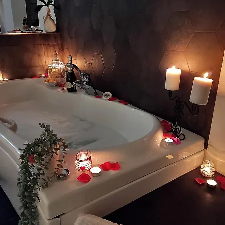 Borgo Blu بيت ضيافة باكولي